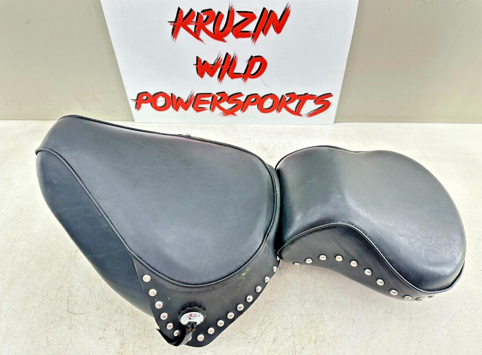 1995 HARLEY SOFTAIL Driver Passenger Seat Saddle 2 Up Studded