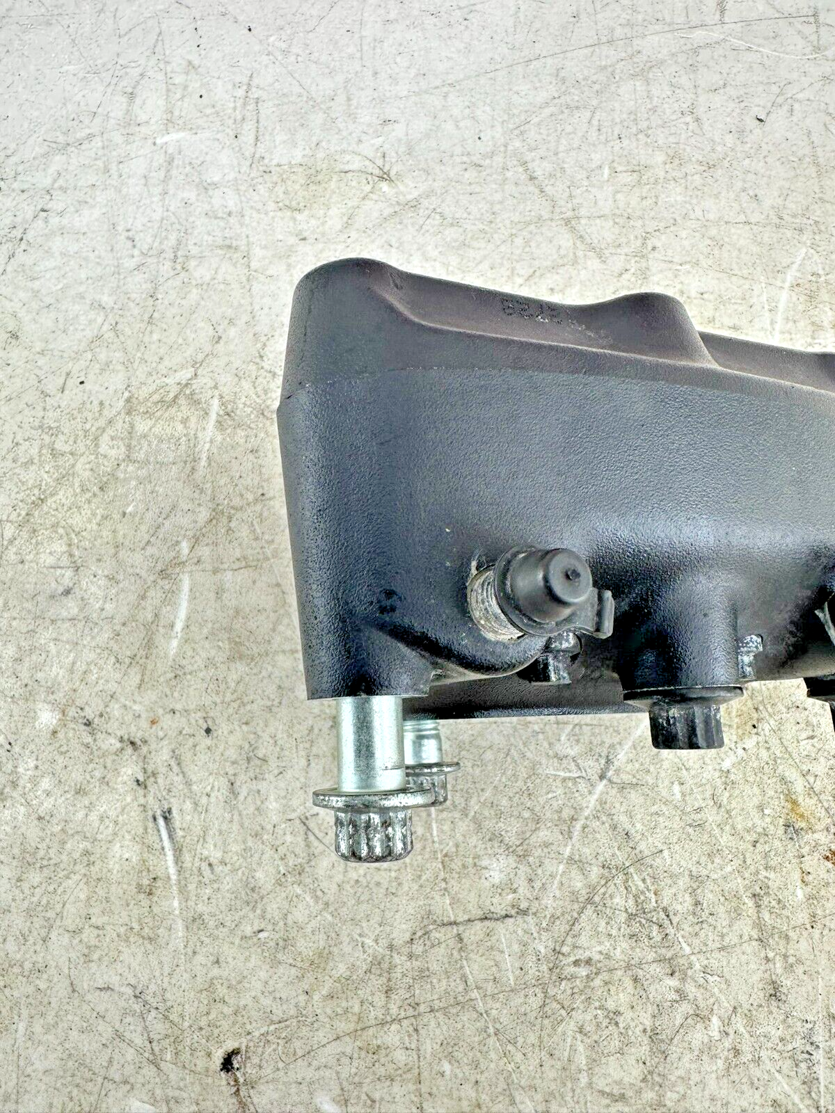 2002 HARLEY DYNA LOW RIDER OEM HD Front Left Brake Caliper 4 Piston