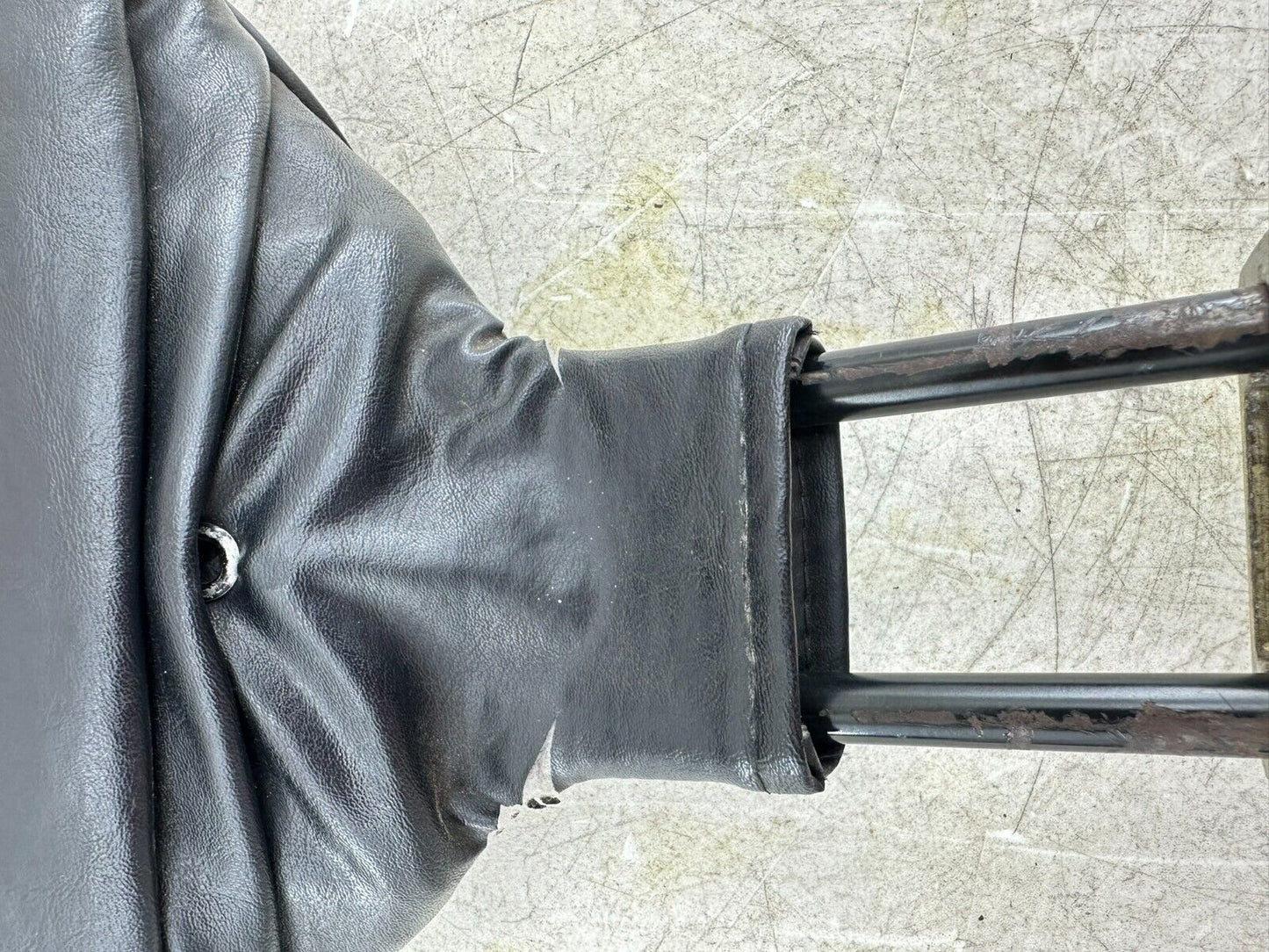 2003 HARLEY ELECTRA GLIDE classic Driver Backrest W/ Docking Mounting Bracket