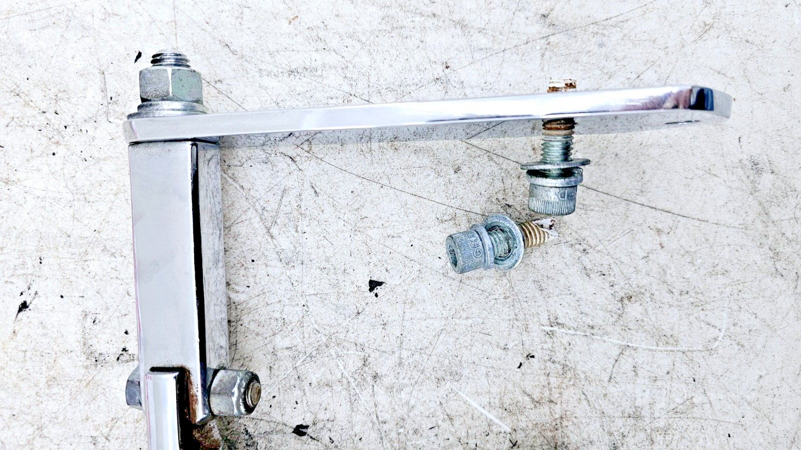 1999 HARLEY DYNA CONVERTIBLE Chrome Front Highway Forward Pegs MTG Bracket