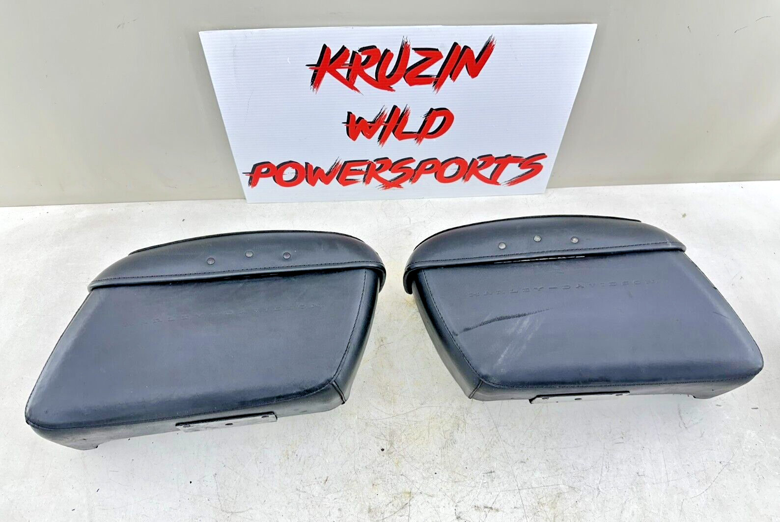 1999 HARLEY SOFTAIL OEM HD Genuine Hard Leather Saddlebags