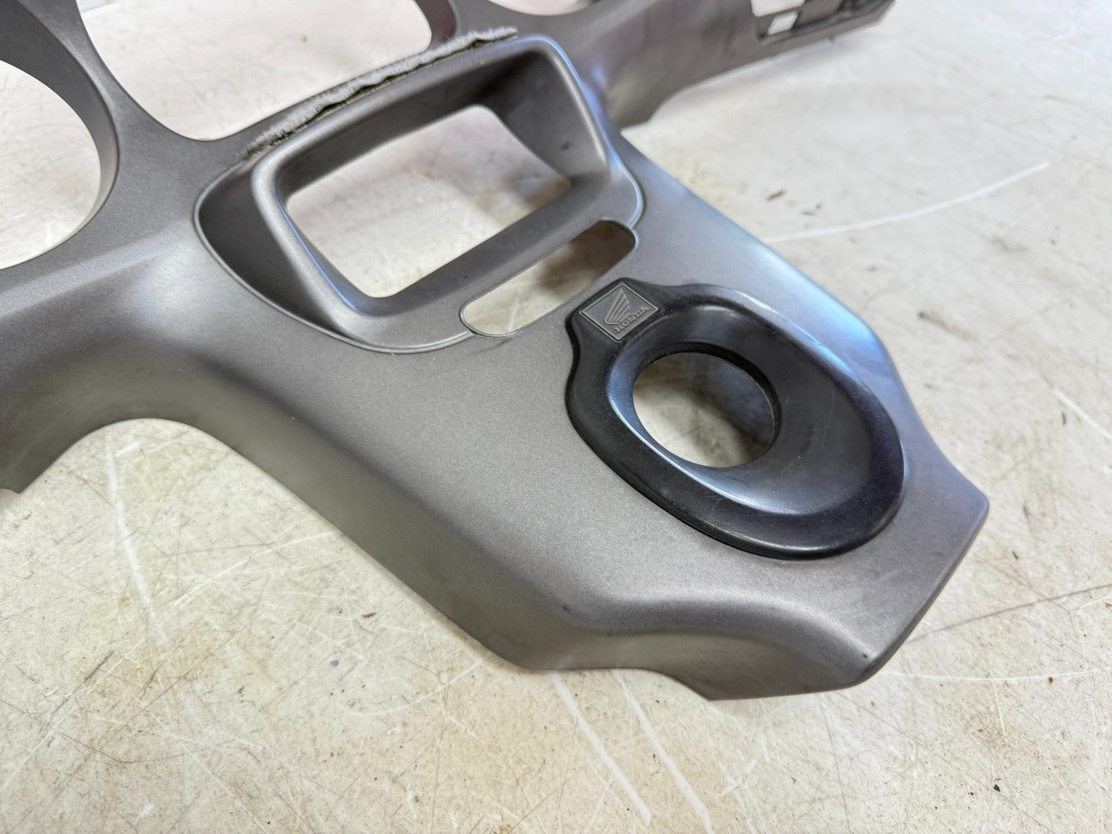 2002 Honda Goldwing GL1800 Inner Dash Center Cover Panel Fairing Dashboard