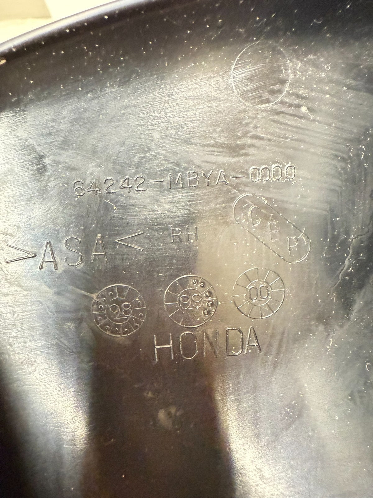 2001 HONDA VALKYRIE INTERSTATE Right Side Fairing Speaker Cover Cowl