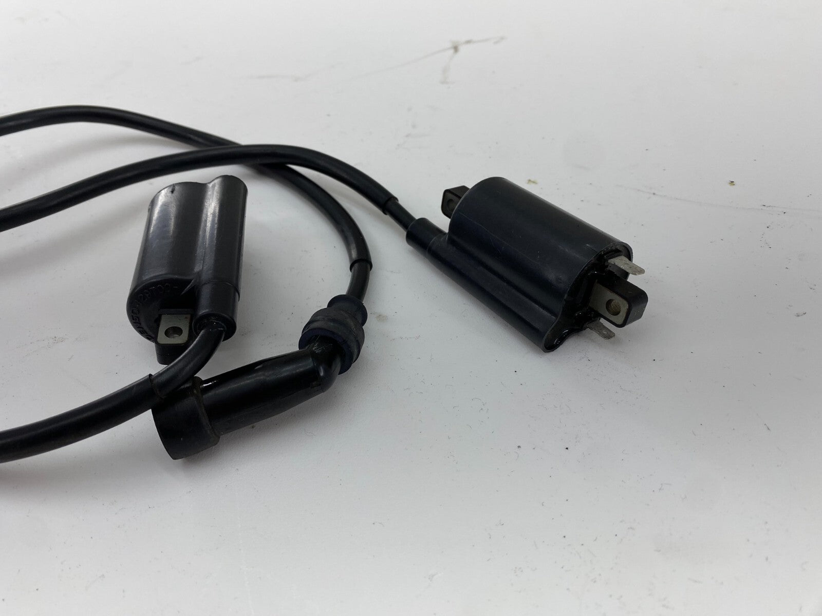 06-17 SUZUKI BOULEVARD M109R VZR1800 Ignition Coils Spark Plug Wires