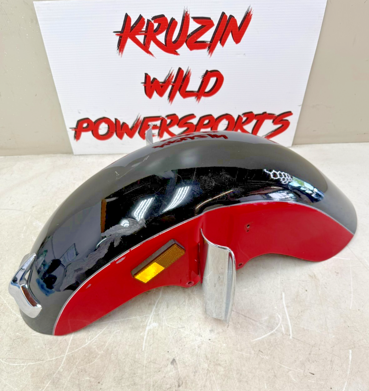 2001 HONDA VALKYRIE INTERSTATE OEM Front Fender With Chrome Trim Tip