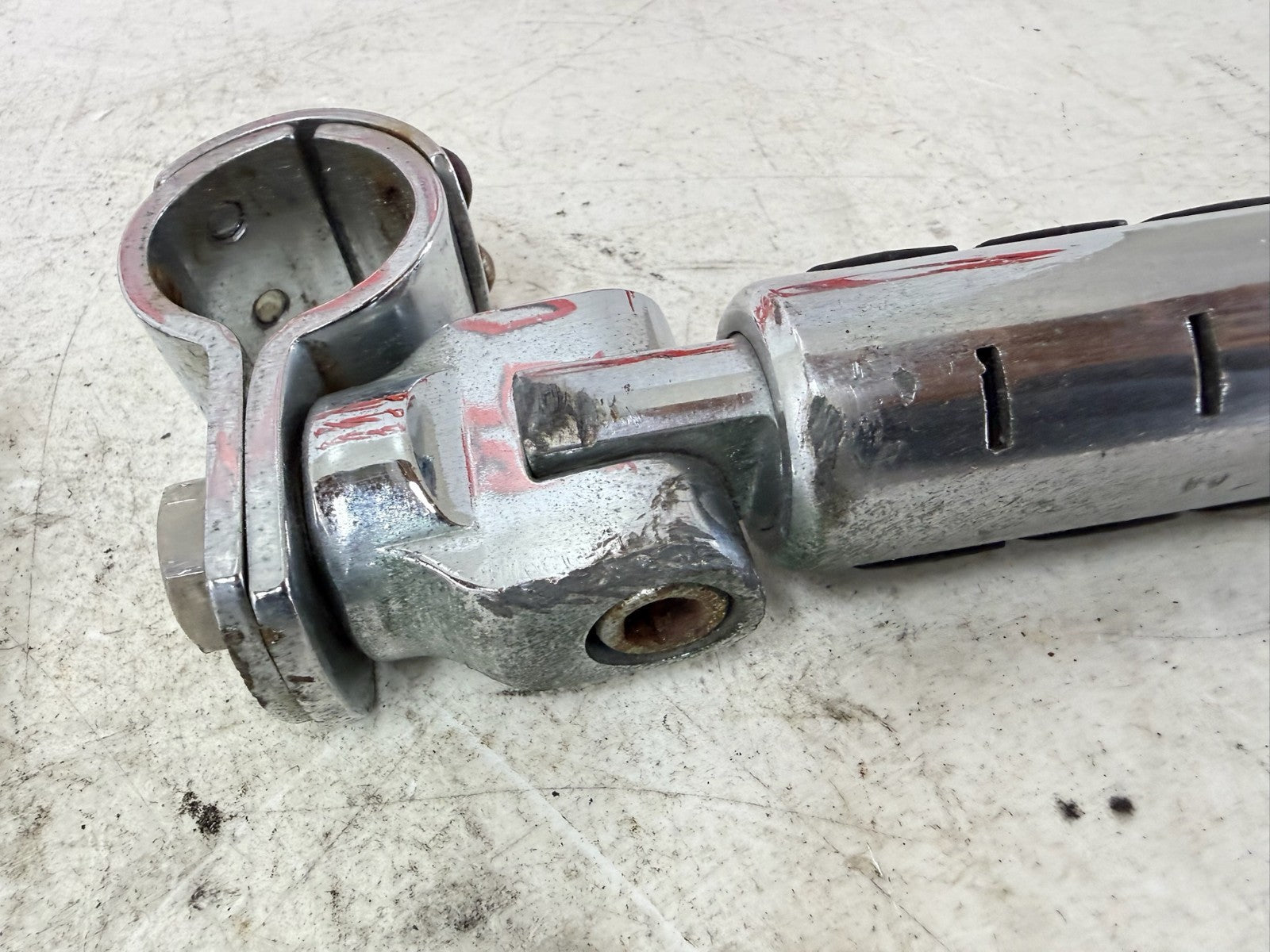 1995 HARLEY FLH ELECTRA GLIDE Chrome Highway Foot Pegs Peg Rest OEM HD