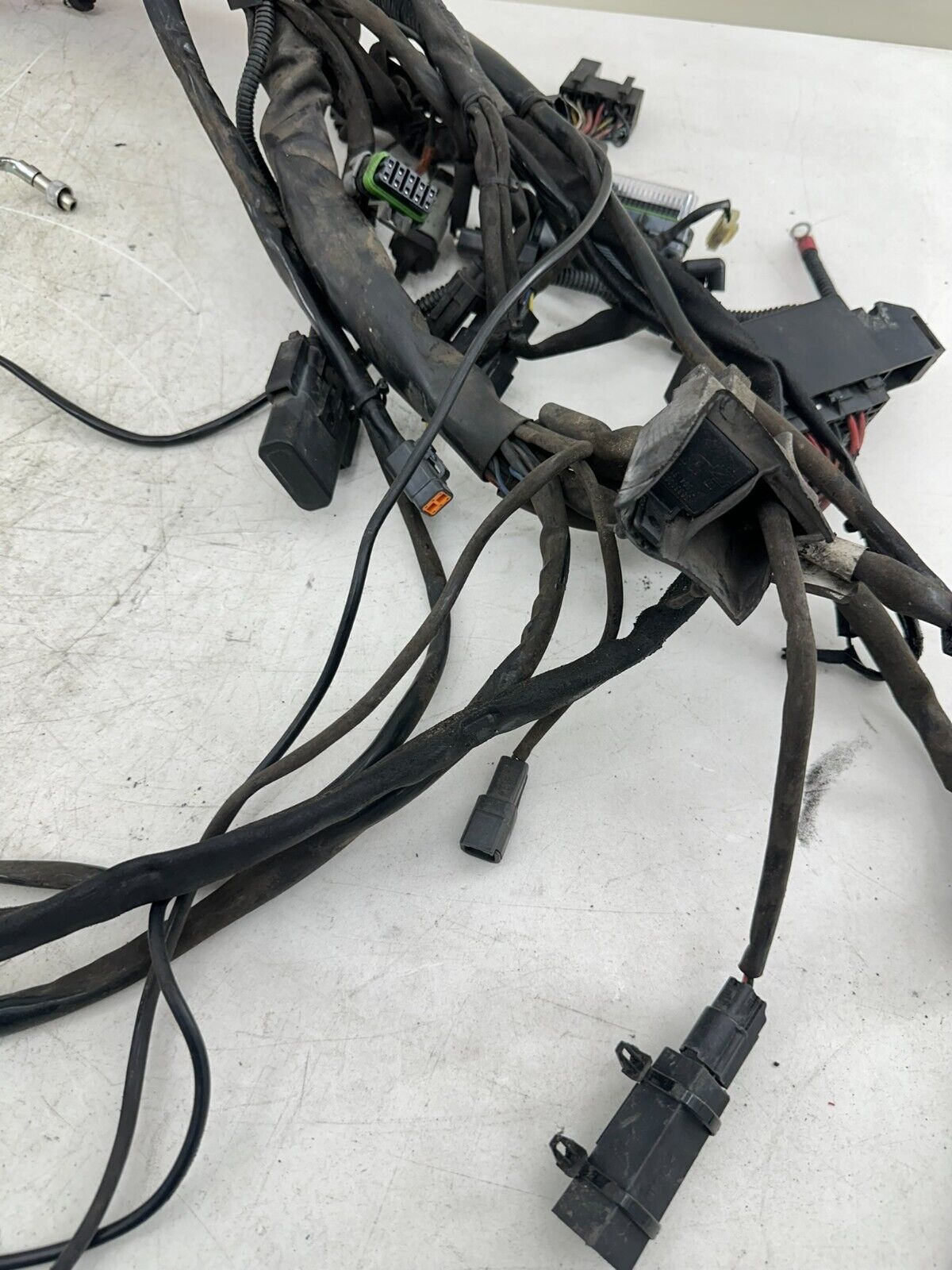 2007 Harley Electra Glide CVO Main Wire Wiring Harness Loom Fuse Box