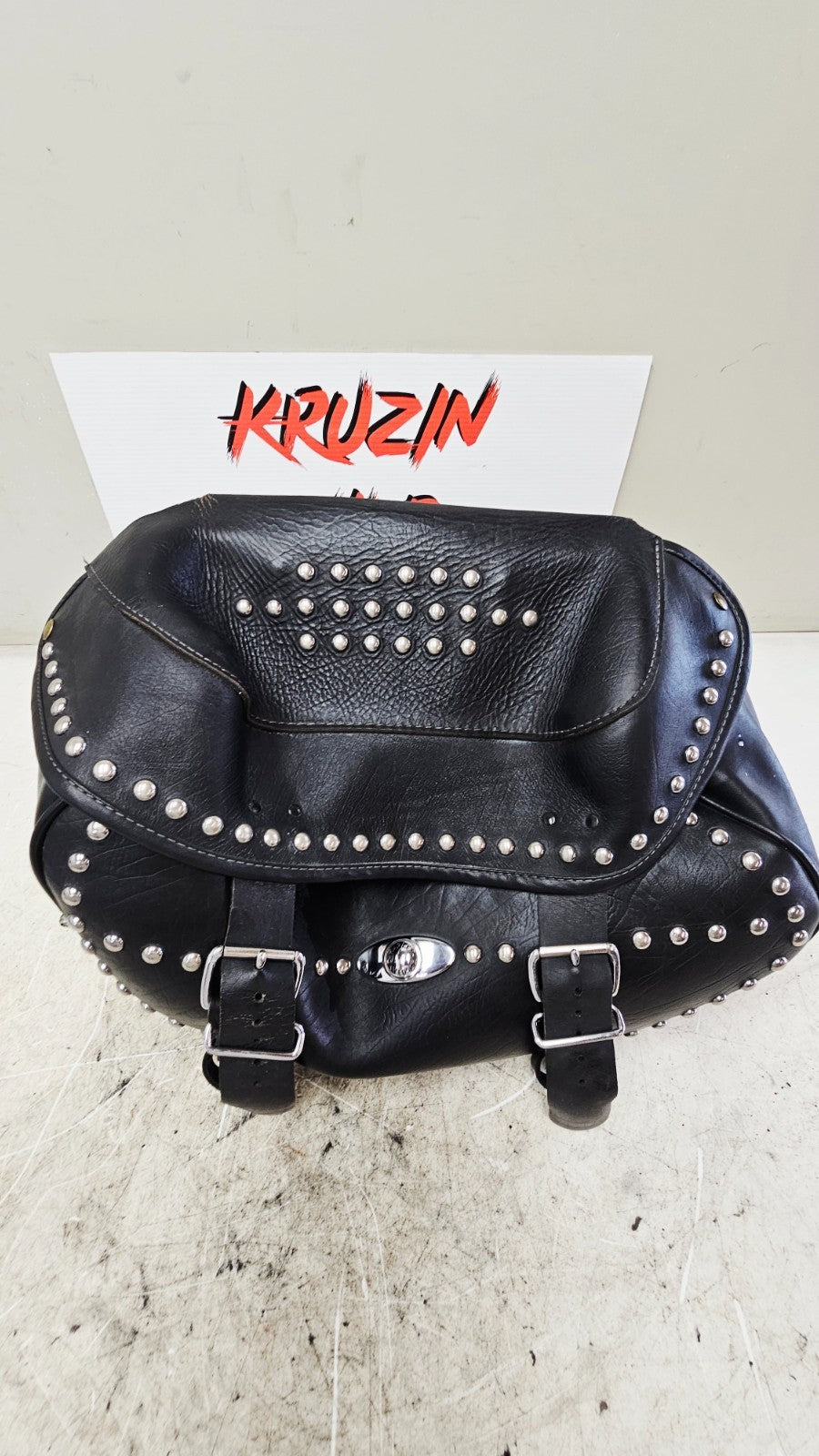 2002 HARLEY SOFTAIL Left Single Saddlebag Studded Black Leather