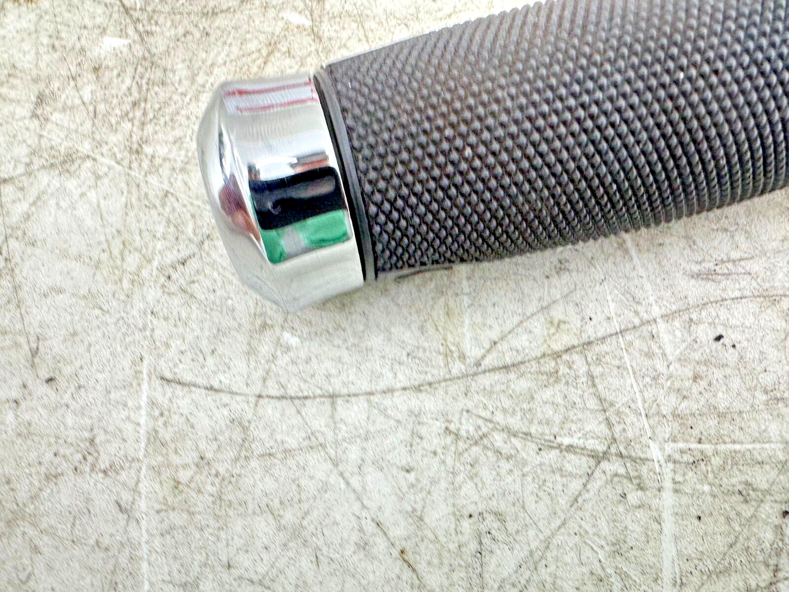 1999 HARLEY FLH ELECTRA GLIDE OEM HD Magnum Chrome Grips Right Left