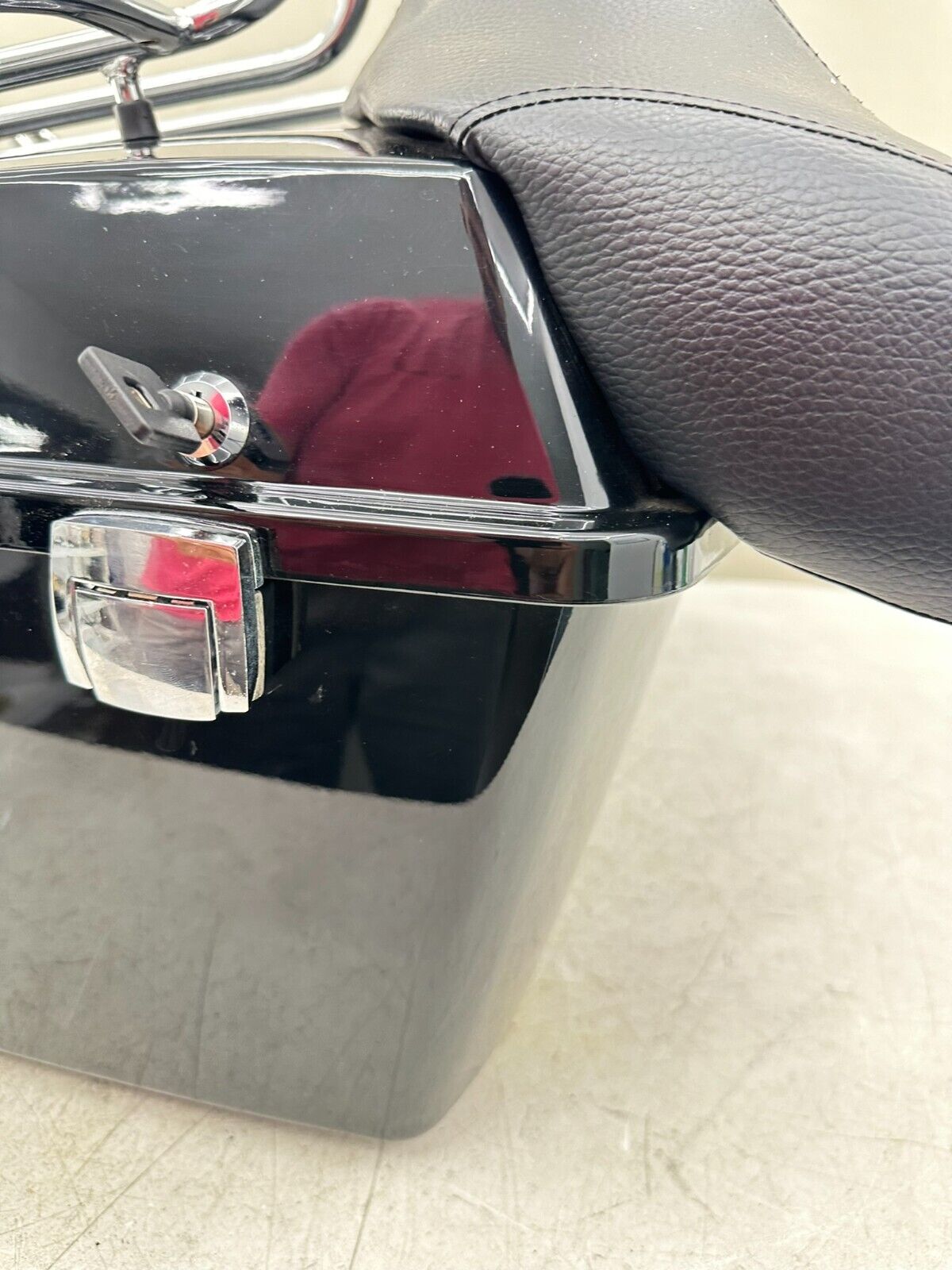 2003 HARLEY ELECTRA GLIDE classic Trunk Top Box W/ Luggage Lock + Key
