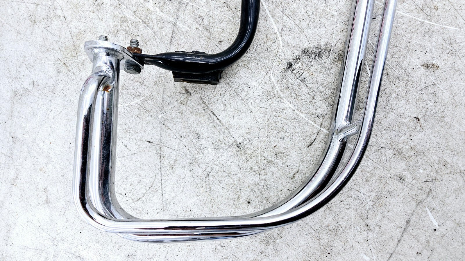 1998 HARLEY FLH ROADKING Chrome Saddlebag Surround Bumper Guard Bars