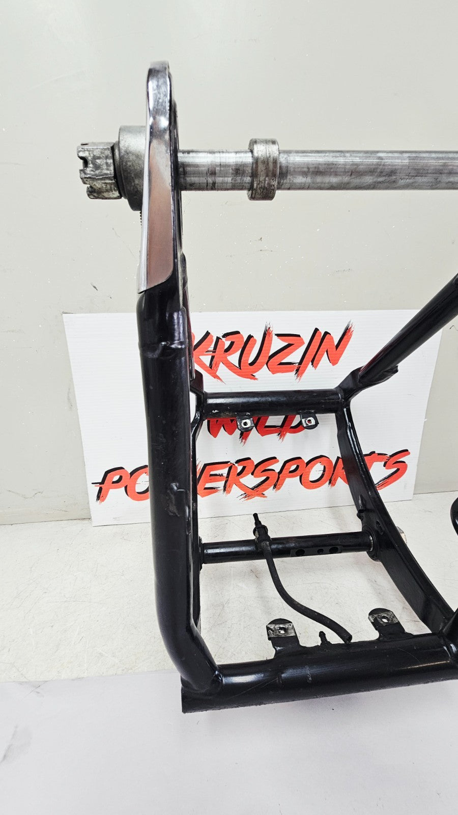 1995 HARLEY SOFTAIL FATBOY OEM Rear Swingarm Fork Pivot Swing Arm & Axle