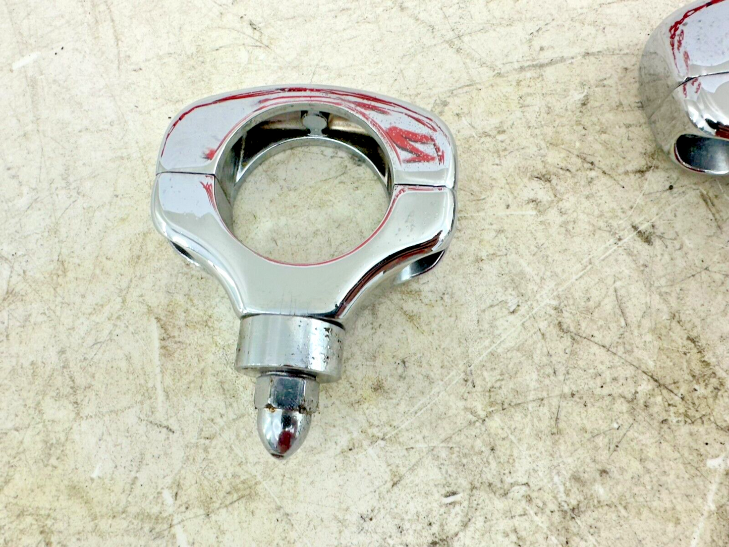 1999 HARLEY SOFTAIL Chrome Fork Mounted Turn Signal Brackets Hardware