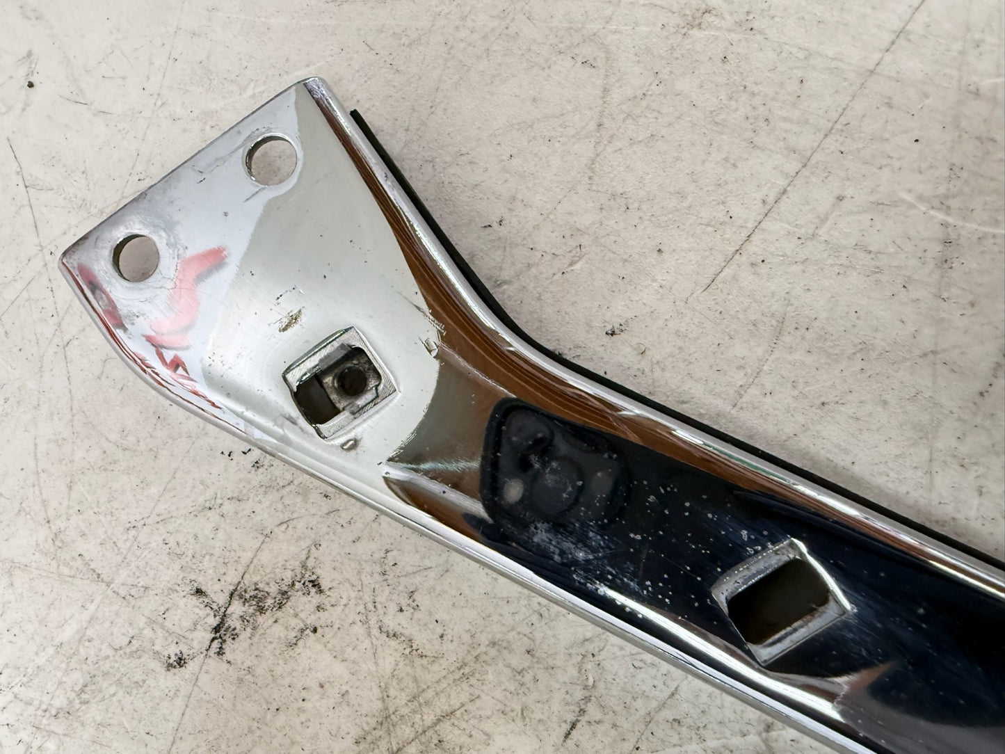 1995 HARLEY FLH ELECTRA GLIDE Rear Fender Frame Strut Arm Bars Chrome
