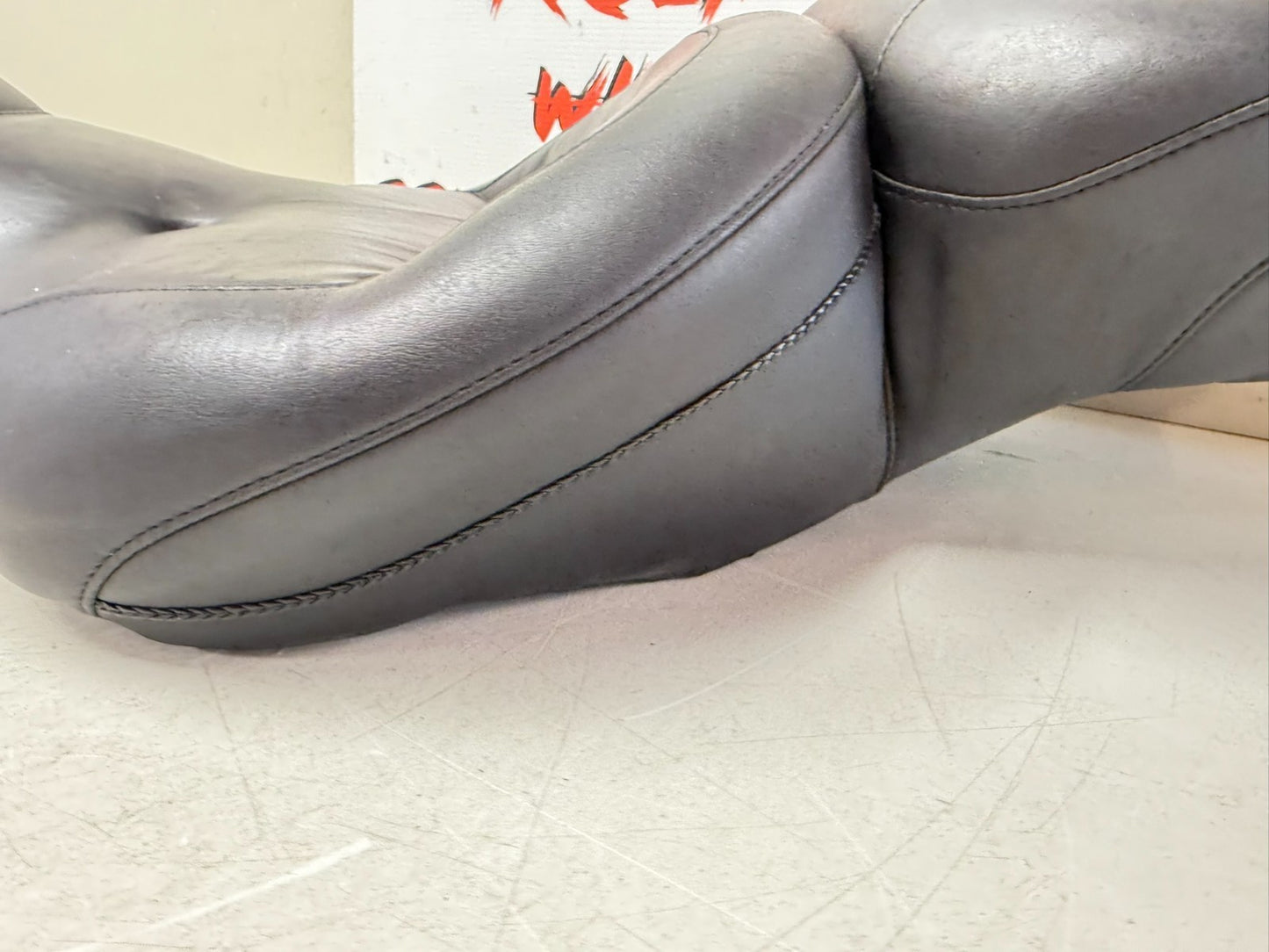 2003 HARLEY ELECTRA GLIDE Mustang Seat Saddle Passenger Driver