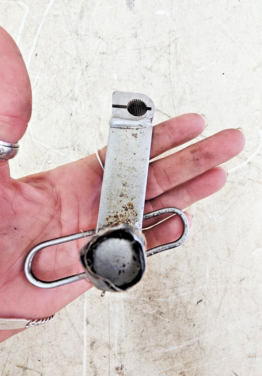 2000 HONDA VALKYRIE INTERSTATE Shift Lever Shaft Shifter Pedal