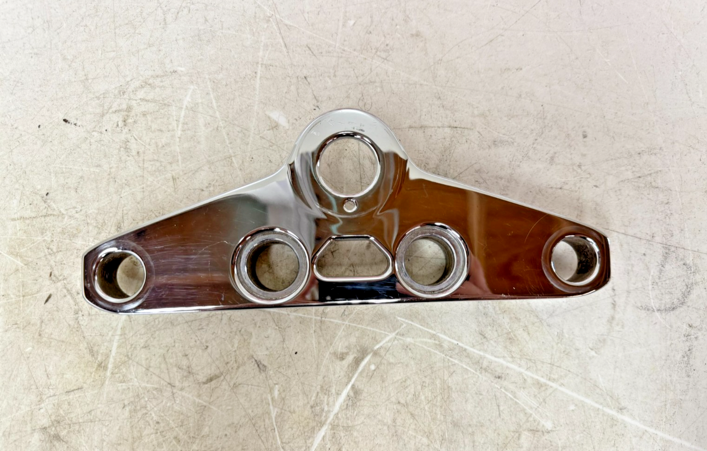1997 HARLEY DAVIDSON SOFTAIL Triple Tree Top Clamp Chrome Handlebar OEM