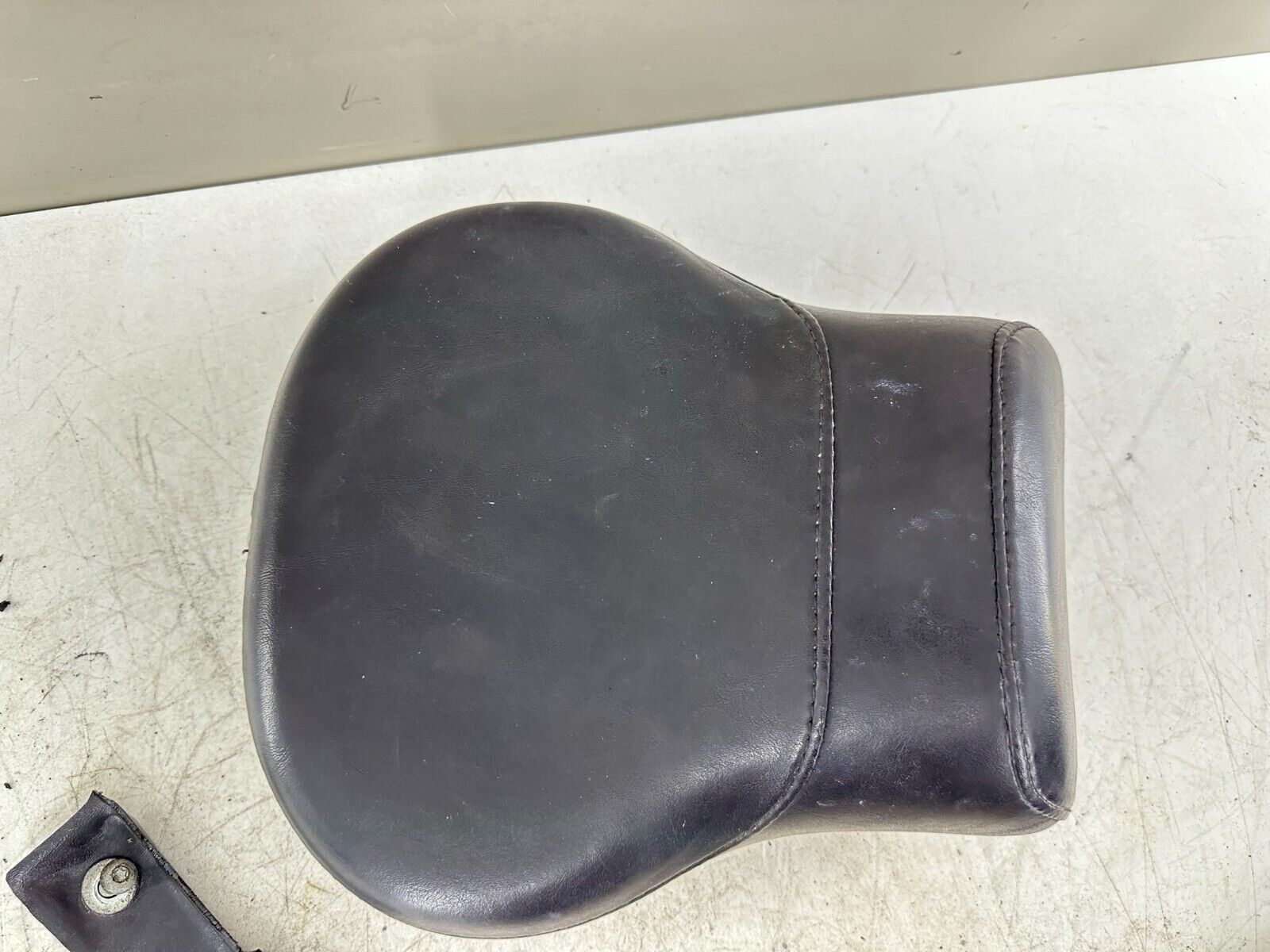 2003 HARLEY DAVIDSON SOFTAIL Rear Passenger Seat Pillion Pad OEM HD