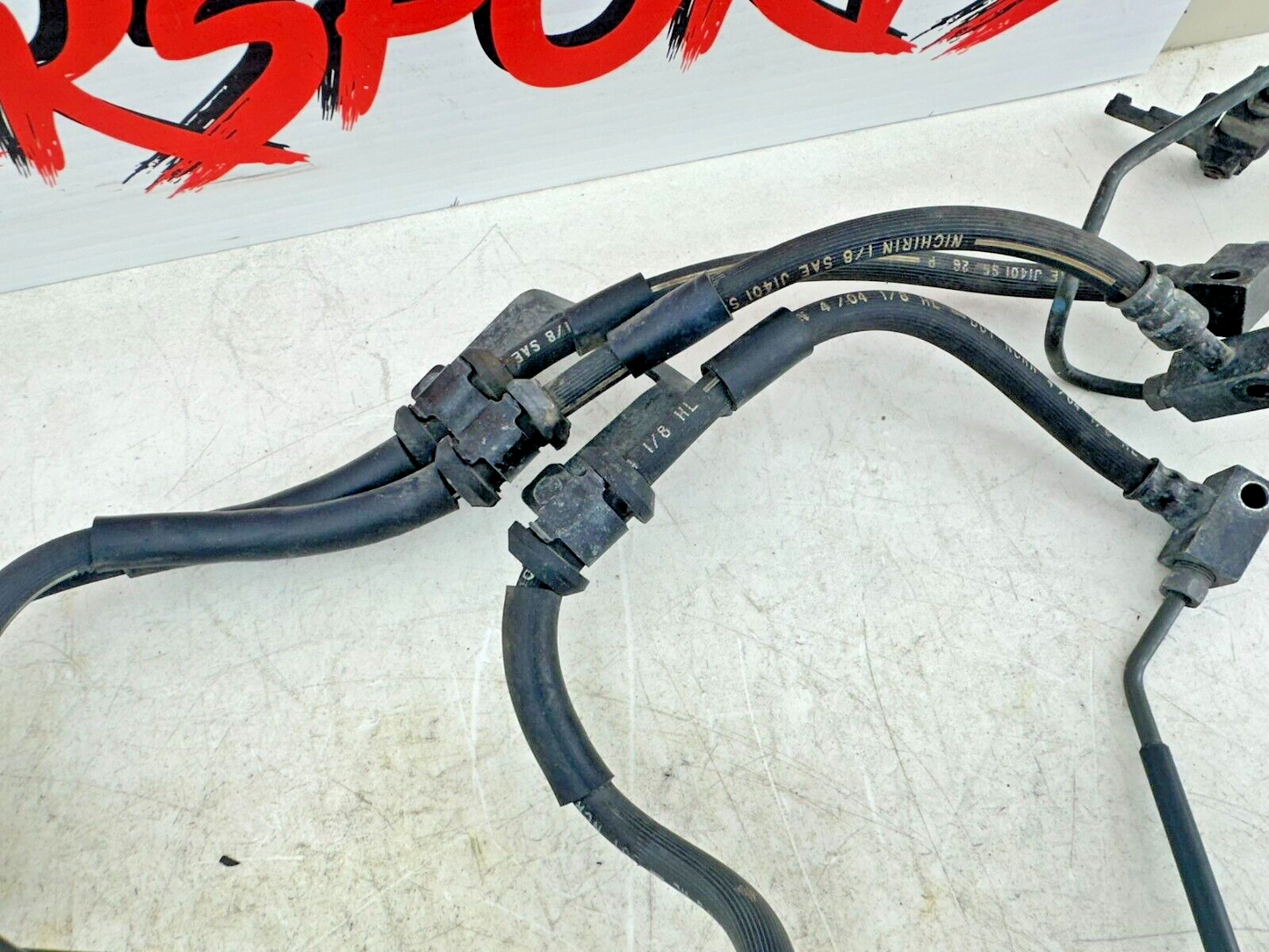 2004 Honda Goldwing GL1800 Front Right Left Brake Caliper + Hoses