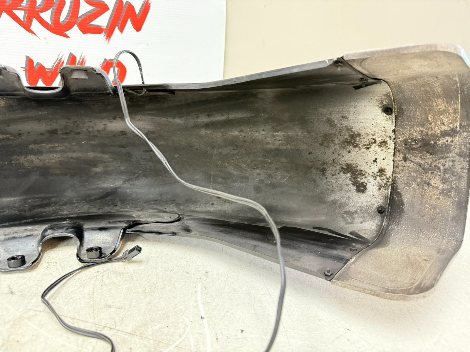 2003 HARLEY ELECTRA GLIDE Front Fender + Emblem 100th Anniversary 