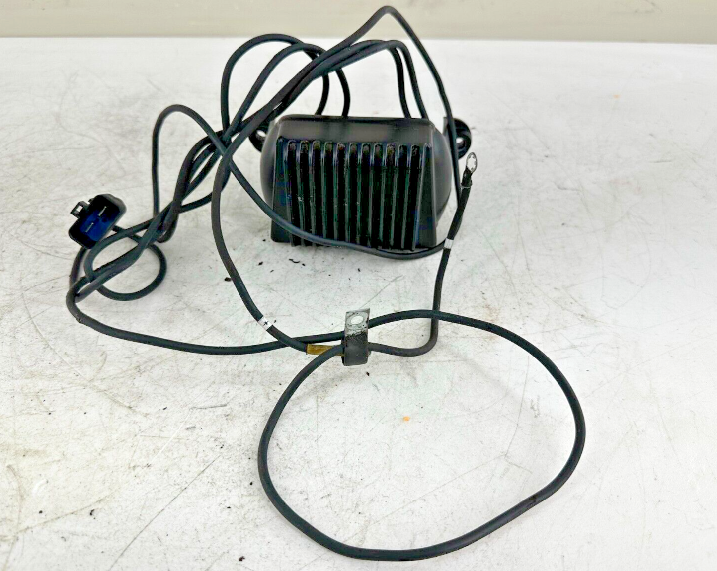 1996 HARLEY FLH ROADKING Touring Battery Voltage Regulator