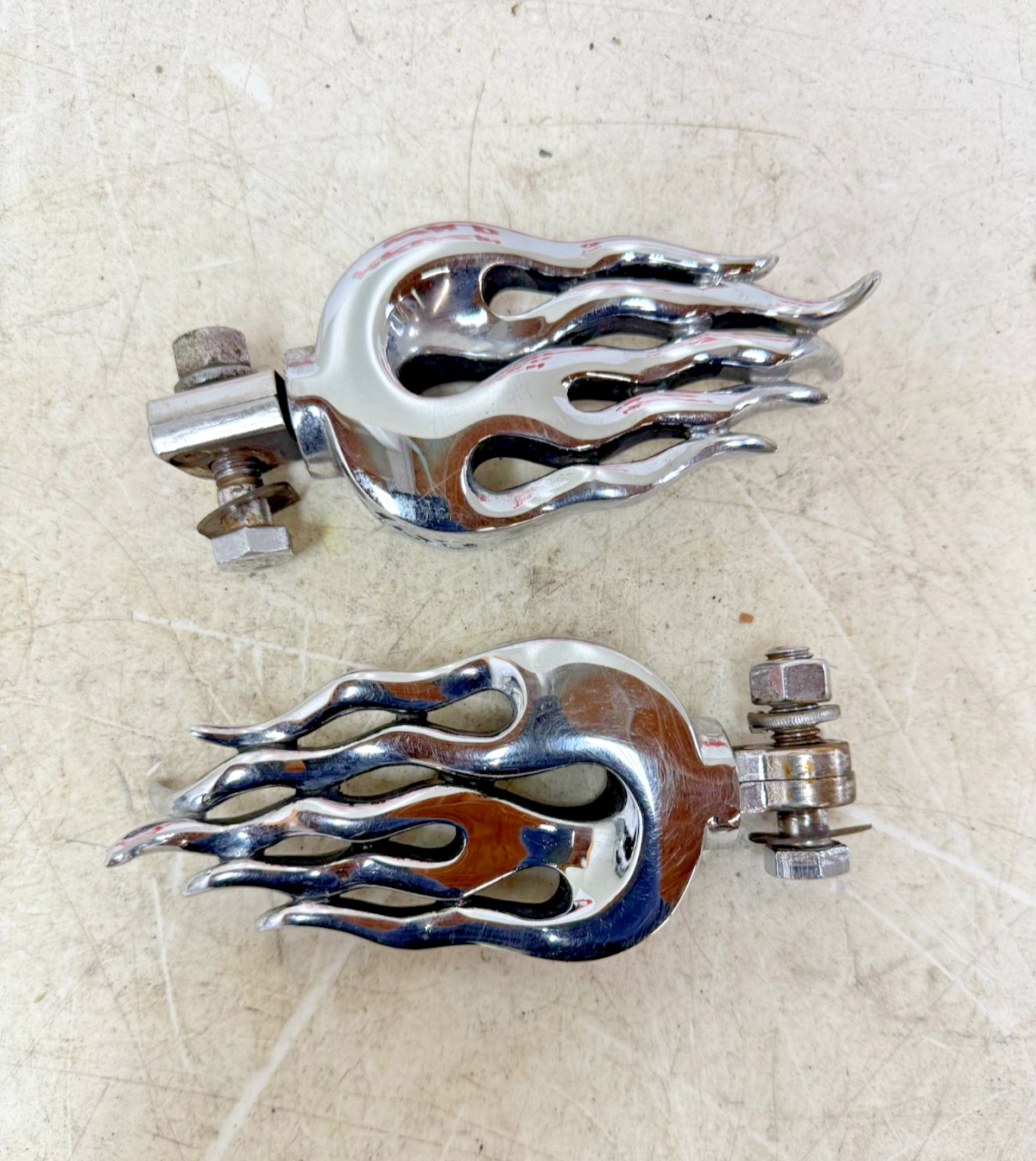 1993 HARLEY DYNA Wide Glide Chrome Flame Front Rear Foot Pegs Foot Rest