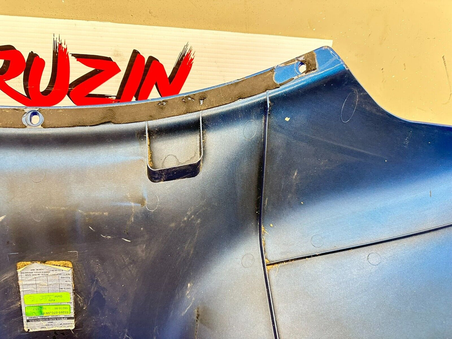 2007 Harley Electra Glide CVO Outer Batwing Fairing Cowl Lightning Blue Pearl