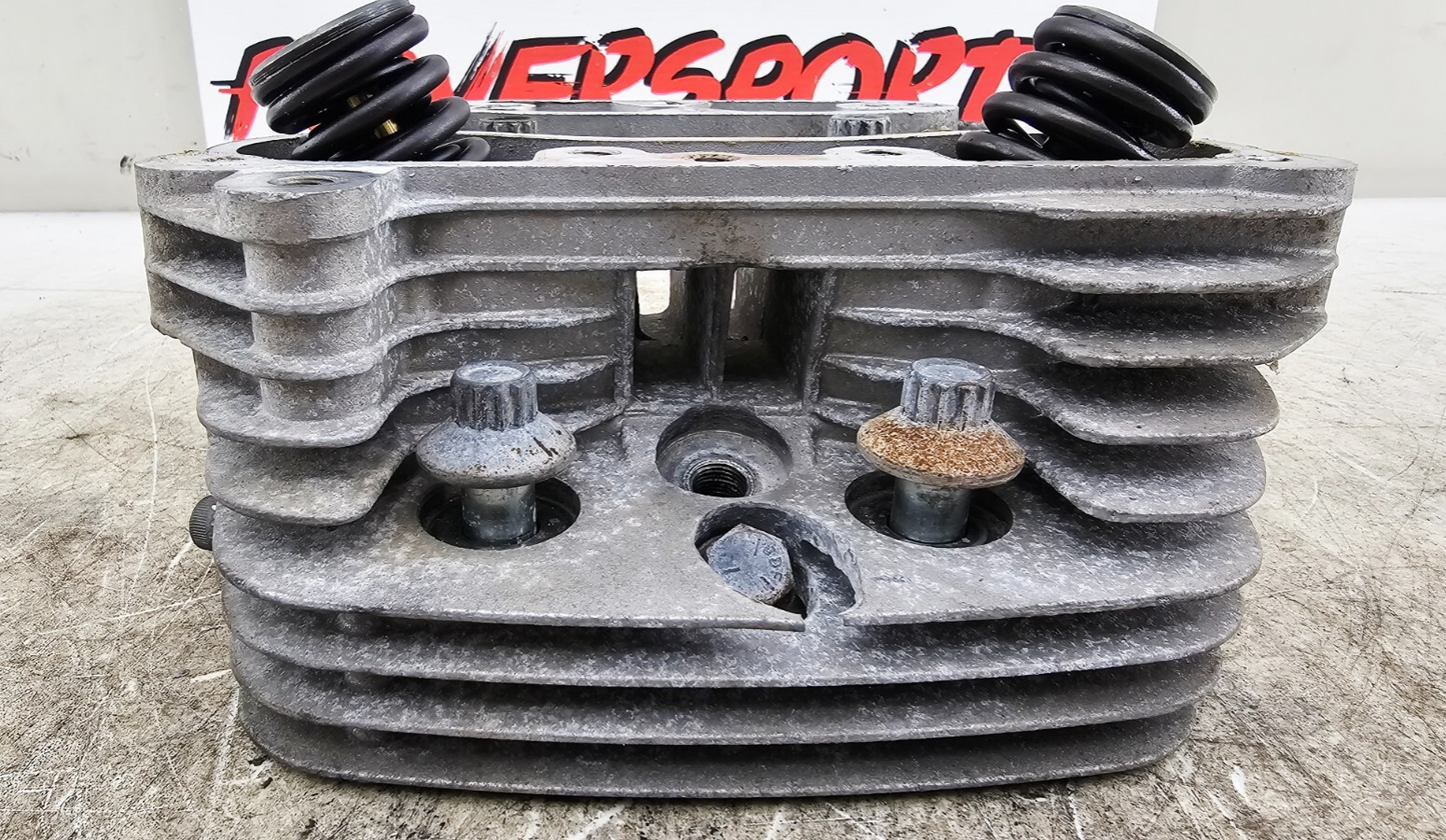 2000 Harley Davidson Sportster 883 Rear Cylinder Head 16662-86B