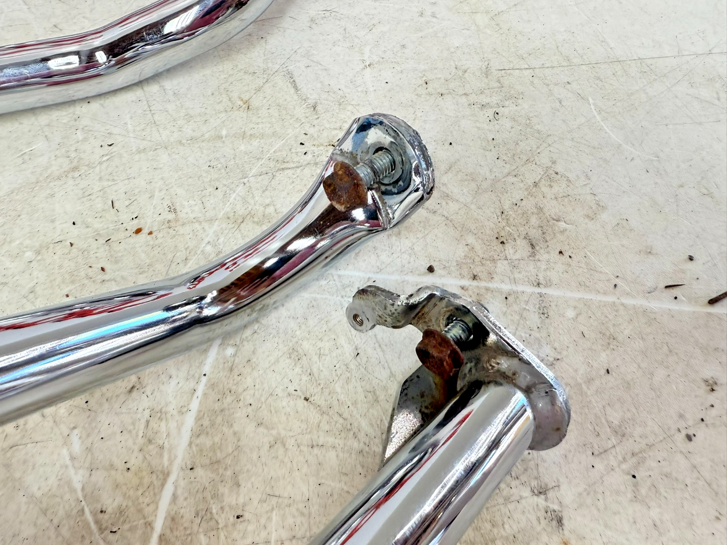 2002 Honda Goldwing GL1800 Saddlebag Crash  Guard Bar Frame Slider