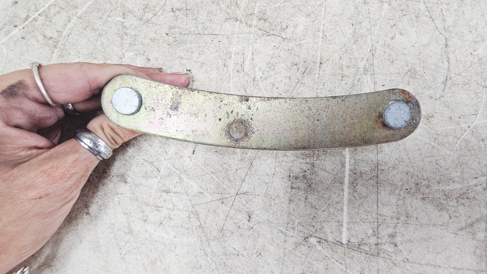 2000 HARLEY SOFTAIL DEUCE Rear Fender Mounting Bracket Support